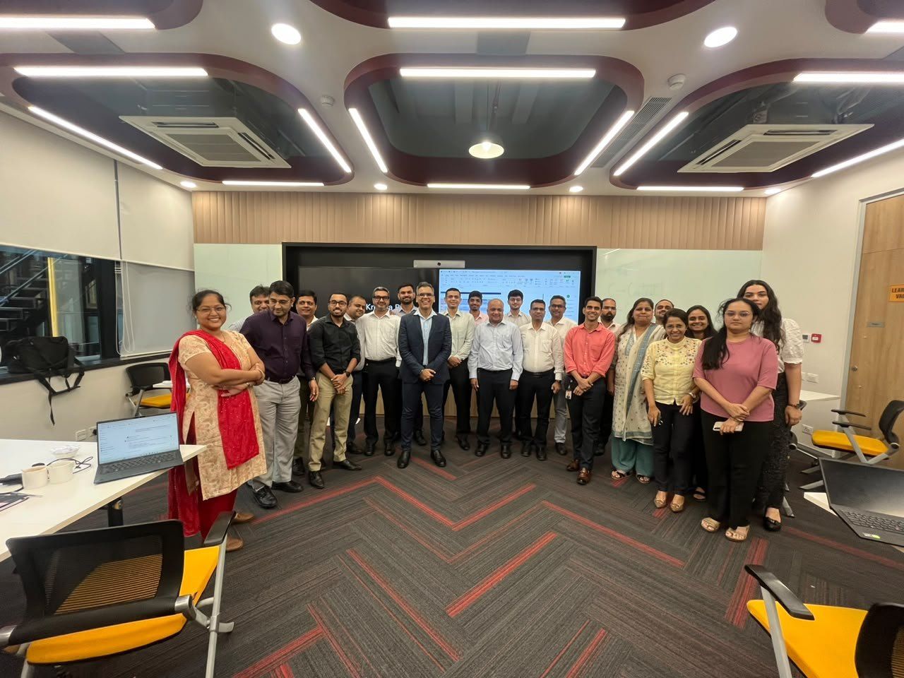 Faiyaz M Khairaz with participants at the end of a batch